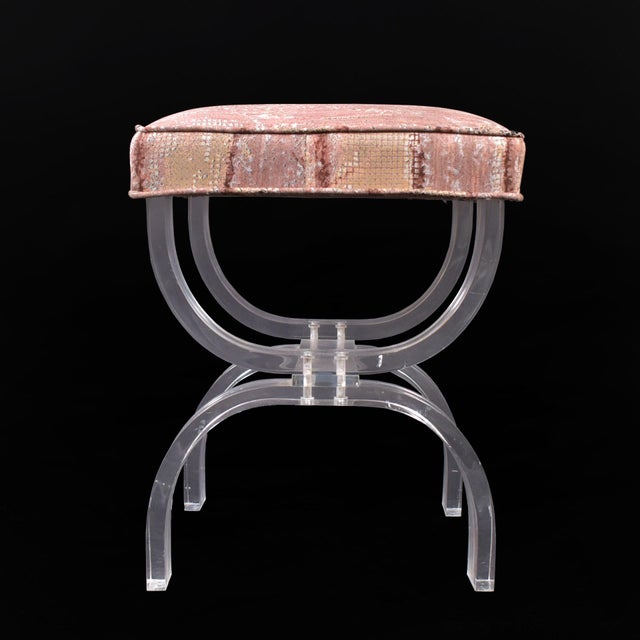 Hollywood Regency Lucite Bench For Sale - Image 3 of 5