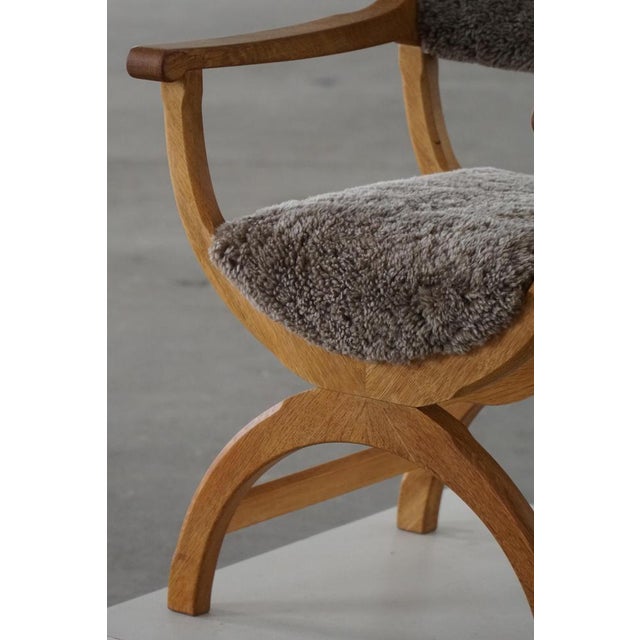 Mid-Century Modern Kurul Armchair in Oak and Lambswool by Henning Kjærnulf, 1960s For Sale - Image 11 of 15