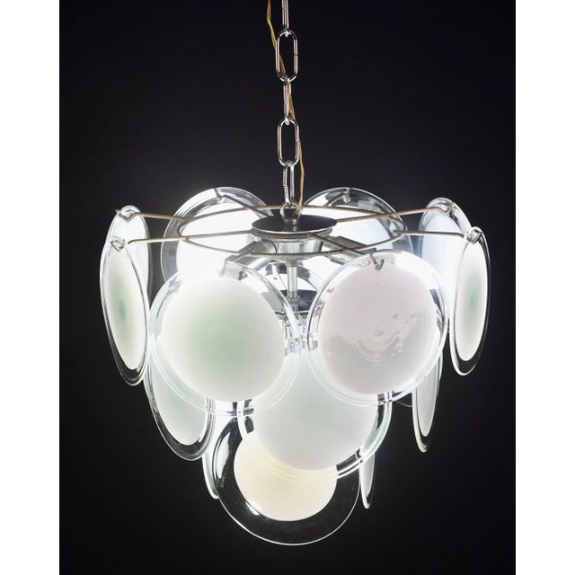 Italian 1970s Disc White Murano Glass Chandelier by Vistosi For Sale - Image 3 of 15