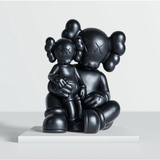 Early 21st Century Kaws, Shelter, 2022, Bronze For Sale - Image 5 of 5