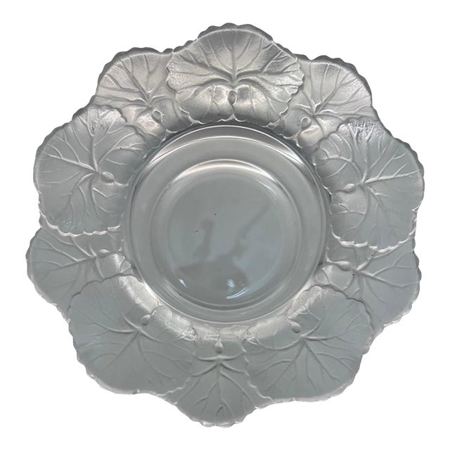 Vintage Lalique Honfleur Frosted Crystal Geranium Ashtray For Sale