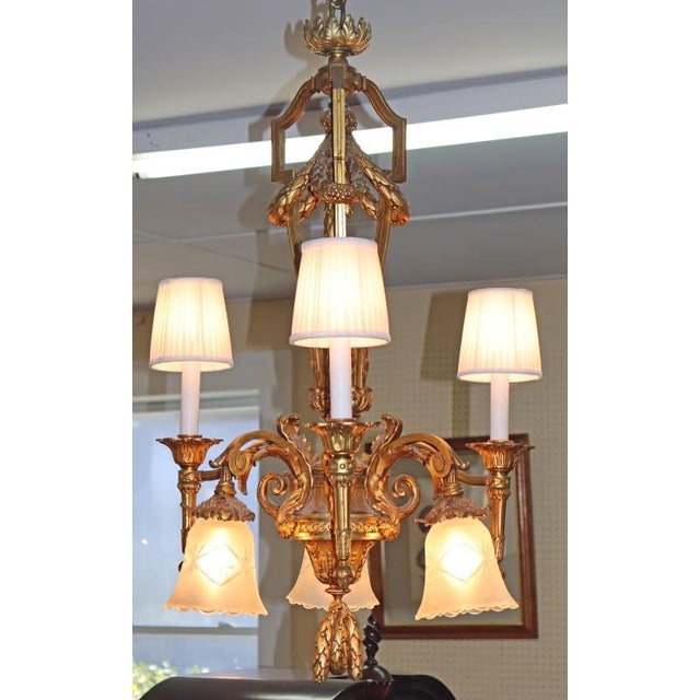 1950s Louis XV French Style Gilt Bronze 6 Light Chandelier For Sale - Image 4 of 15
