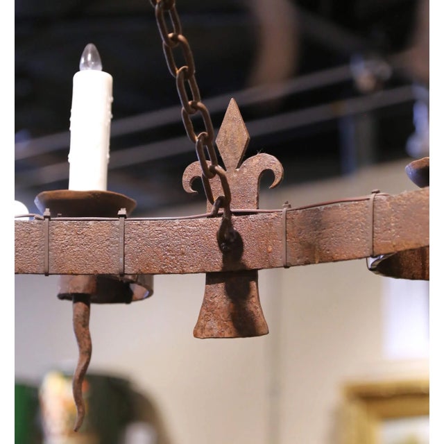 19th C. French Wrought Iron Twelve-Light Chandelier With Fleur-De-Lys Motifs For Sale - Image 9 of 11