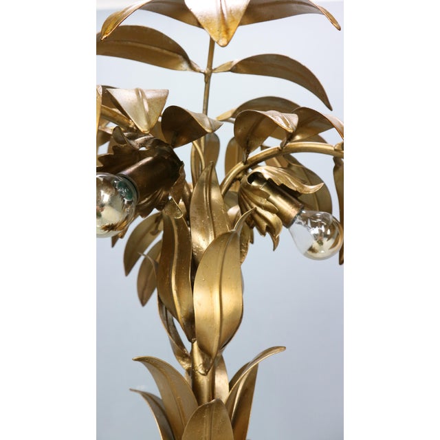 1970s Hollywood Regency Palm Tree Table Lamp in Metal Gold Gilt attributed to Hans Kögl, 1970s For Sale - Image 5 of 18