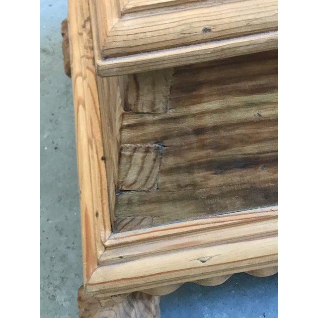 1980s Mexican Pine Hardwood Pedestal Plinth With Paw Feet - a Pair For Sale - Image 4 of 6