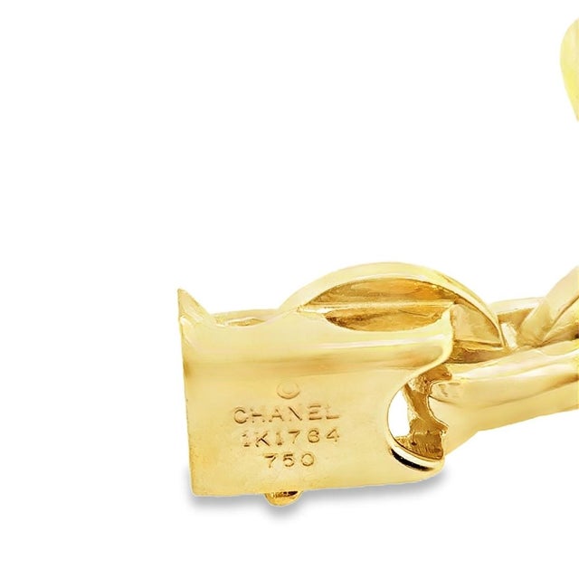 Mid 20th Century Chanel 18k Yellow Gold Bracelet Iconic C Logo Links 7" For Sale - Image 9 of 10