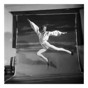 Klaus Redenbacher, A Dancer Frozen Mid-Performance, Photograph