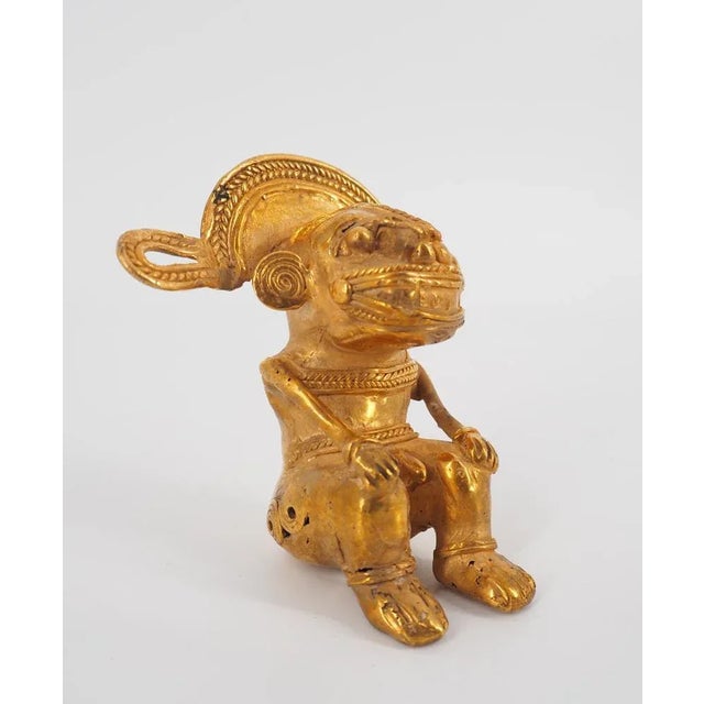 Colombia Taïrona civilization - Shaman Sitting Statuette carried out according to the lost wax technique Copper & gold...