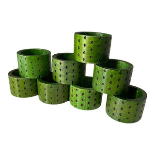 Vintage 1990s Green Wooden Napkin Rings With Burnt Diamond Pattern - Set of 8 For Sale
