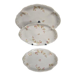 Antique Heinrich and Co. Selb, Bavaria Ranson Porcelain Graduated Serving Platters - Set of 3 For Sale