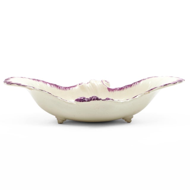 Purple Antique 18th Century Wedgwood Shell Shape Puce Creamware Serving Dish Decorated With Feather Edge and Classical Ruins For Sale - Image 8 of 14