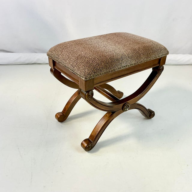 1970s Vintage French Empire Neoclassical Hollywood Regency Style X-Base Bench For Sale - Image 9 of 15