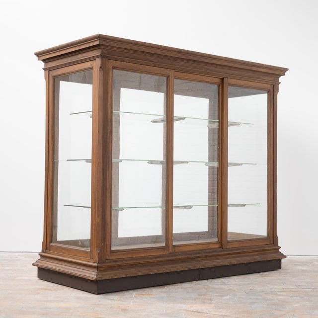 Museum Display Case, France, Early 20th Century For Sale - Image 10 of 16