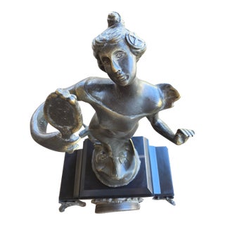 Fine French Art Deco Timepiece: 13lb Patinated Bronze Vanity Sculpture Signed Cuaut on Multi-Tier Black Marble Plinth (Circa 1930) For Sale