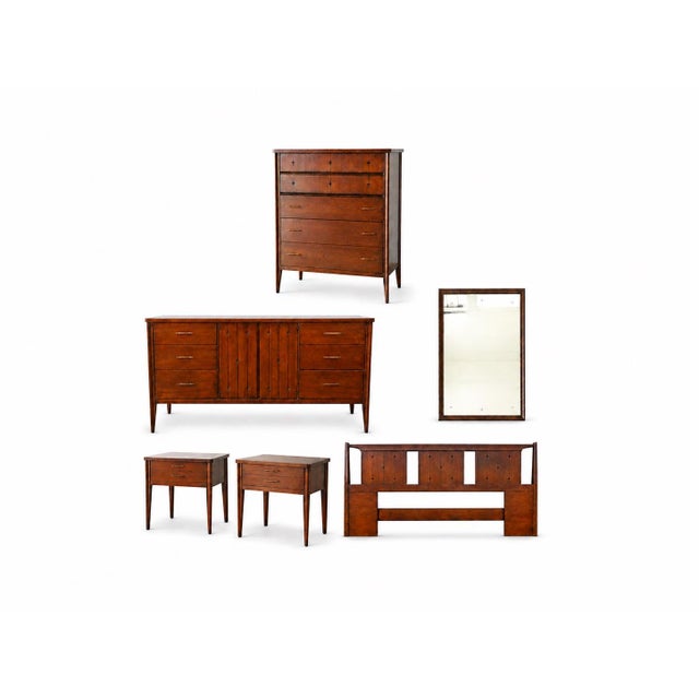 Broyhill Saga Mid-Century Walnut Mirror With Etched Star Details For Sale - Image 9 of 9