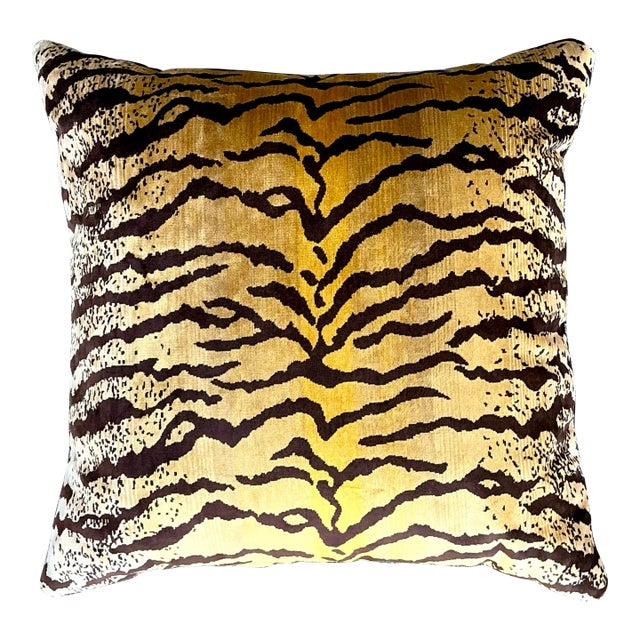 Vintage Velvet Tiger Throw Pillow For Sale
