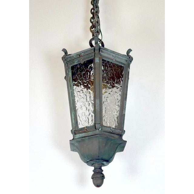 Early 20th Century Antique Traditional Bronze Wavy Glass Pendant Light For Sale - Image 5 of 11