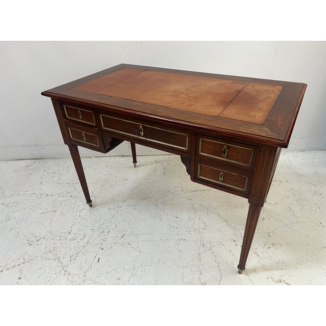 20th Century Louis XVI Mahogany and Mahogany Veneer Desk For Sale - Image 14 of 16