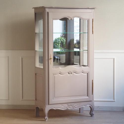 French Display Cabinet with Mirrored Back Panel, 1890s For Sale - Image 13 of 18