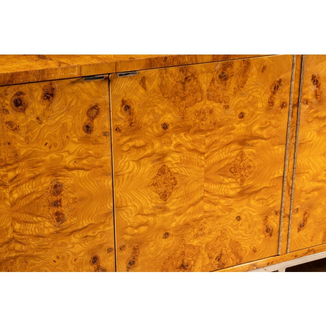 Wood Mid Century Modern "Flair" Burl Credenza by Bernhardt For Sale - Image 7 of 9
