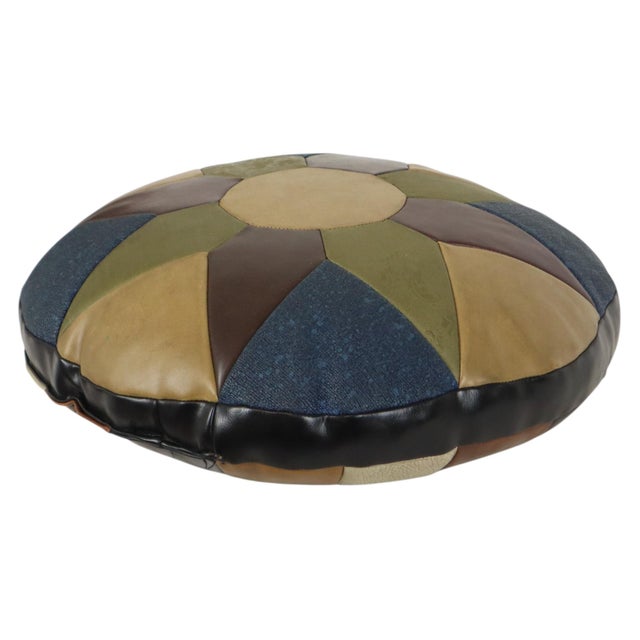 Vintage Round Patchwork Cushion in Double-Sided Faux Leather, 1960s For Sale - Image 4 of 16