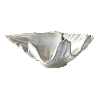 Vintage Coastal Molded Ceramic Seashell Shaped Clay Bowl For Sale