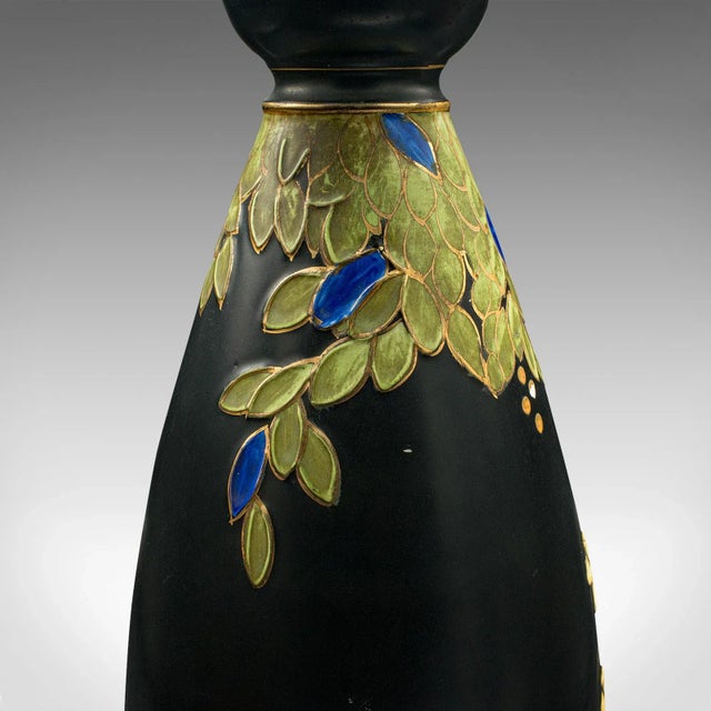 1930's Pair of Vintage Display Vases For Sale - Image 11 of 12