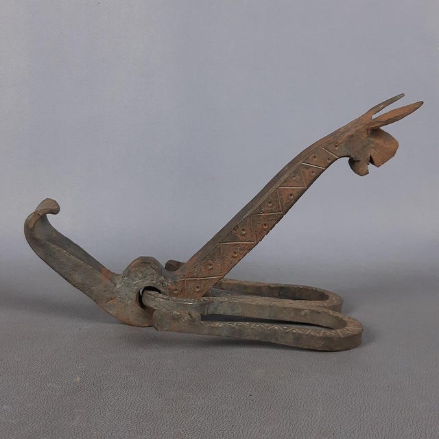 Wrought Iron Horse Hook Medieval Griffin Siena Sculpture by Simon Saronni For Sale - Image 4 of 16