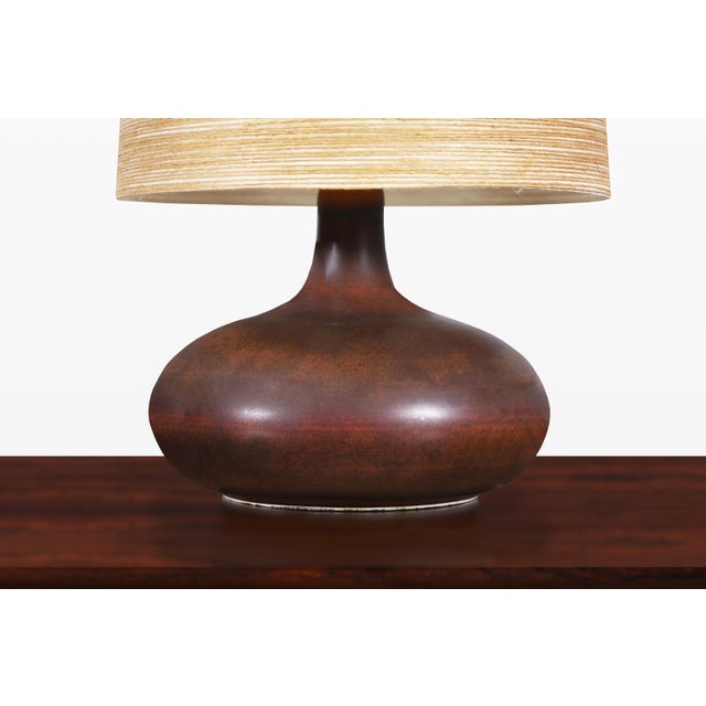 Metal Mid-Century Modern Ceramic Table Lamps by Lotte and Gunnar Bostlund For Sale - Image 7 of 9
