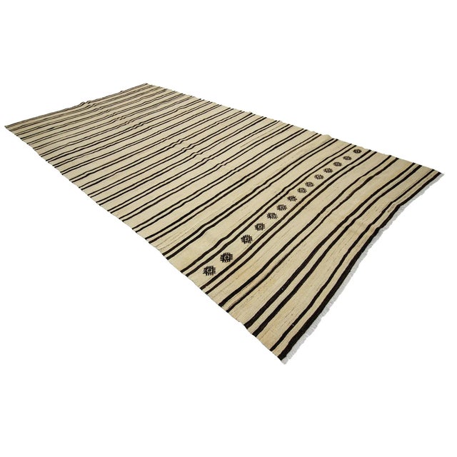 1960s Vintage Striped Natural Kilim Rug- 6′2″ × 12′1″ For Sale - Image 4 of 7