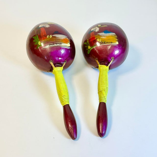 1950s 1950s Vintage Boho Chic Mexican Hand-Painted Maracas - A Pair For Sale - Image 5 of 11