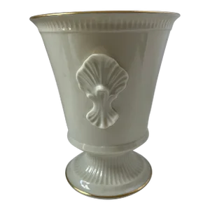 Lenox Ivory Porcelain Neoclassical Cachepot Urn With Shell Motif – Made in Usa