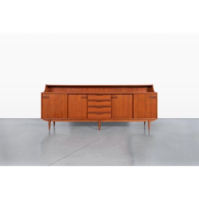 Mid-Century Modern Mid-Century Modern English Teak Credenza / Sideboard, 1960s For Sale - Image 3 of 14