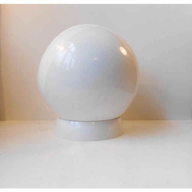 Spherical Danish Space Age Acrylic Table Mirror, 1970s For Sale - Image 4 of 8