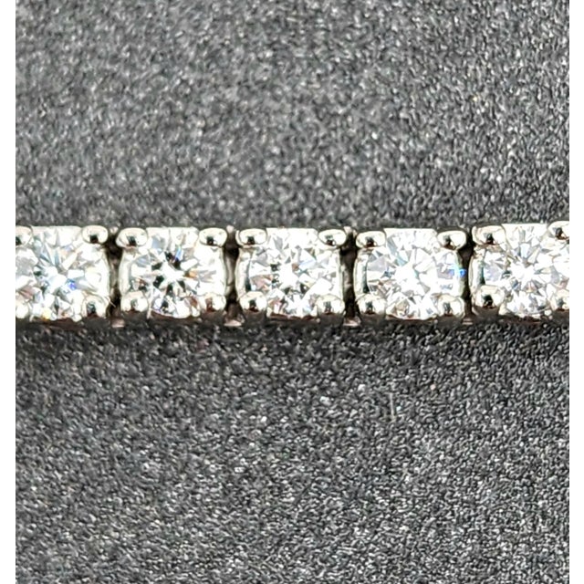 Early 21st Century 2.77 Ct Diamond Tennis Bracelet For Sale - Image 5 of 8