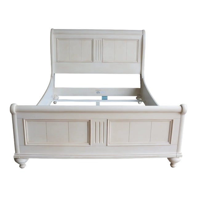 Ethan Allen New Country Queen Sleigh Bed For Sale