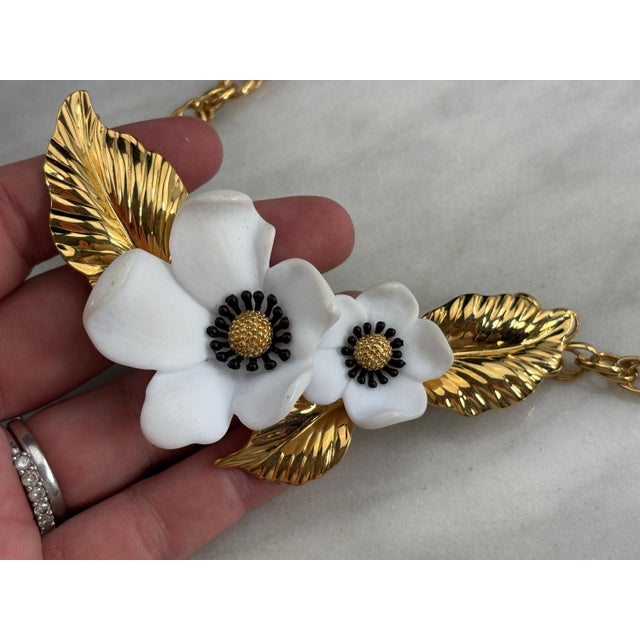 Vintage Louis Feraud Paris Costume Necklace - White Floral Statement Piece For Sale - Image 4 of 9