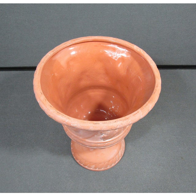 1970s Vintage Neoclassical Ceramic Pedestal Urn Planter With Grape Leaves For Sale - Image 12 of 14
