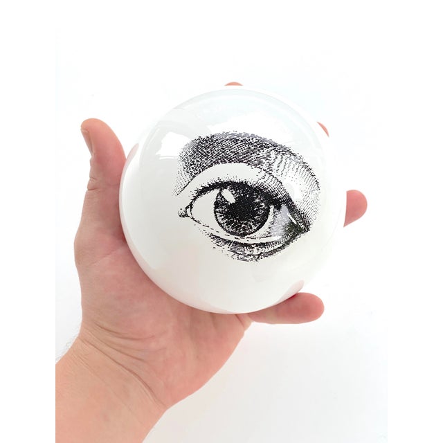 Contemporary Eye_10 Figure in Stoneware by Rodrigo Vairinhos For Sale - Image 3 of 17