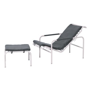 Set of Genni Lounge Chair and Ottoman by Gabriele Mucchi for Zanotta, 1930s For Sale