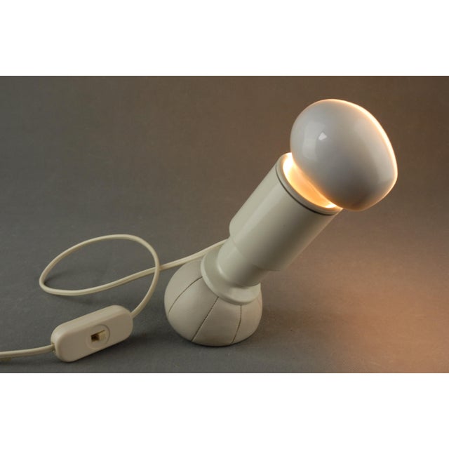 First-Edition Model 600C Table Lamp by Gino Sarfatti for Arteluce, 1960s For Sale - Image 6 of 10