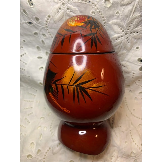 1970s 1970s Vintage Asian Hand Painted Lacquerware Egg Shaped Box with Gold Cranes For Sale - Image 5 of 10