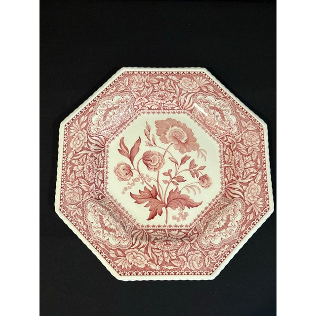 Spode Spode Sutherland Cranberry Octagonal Luncheon Plates From the Archive Collection by Spode - Set of Four For Sale - Image 4 of 8