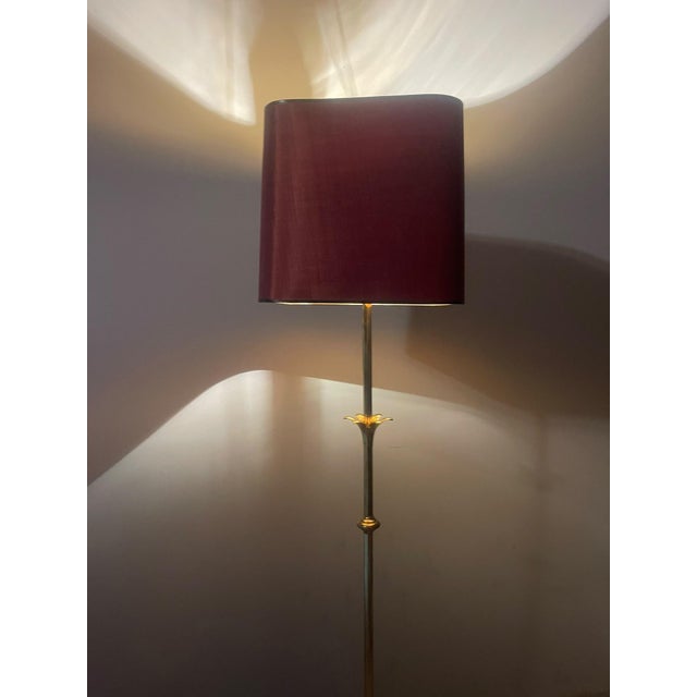 Hollywood Regency French Brass Floor Lamp in the style of Maison Charles. France, 1970s For Sale - Image 11 of 18