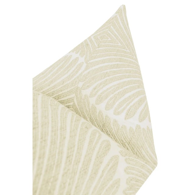 20" Cashmere Musgrove Chenille Pillows - A Pair For Sale - Image 4 of 4