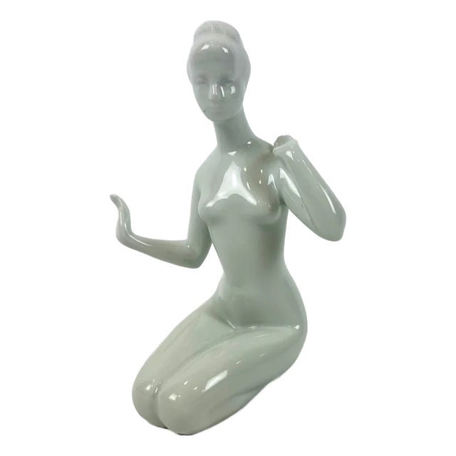 Woman Porcelain Figurine by Jiří Černoch for Royal Dux, 1960s For Sale