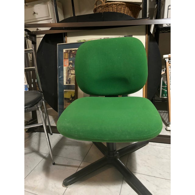 【新品未開封】SAHALL Green chairs 1000ピース 1980s Saarinen Executive Desk Chair, 72 US-BC by Eero