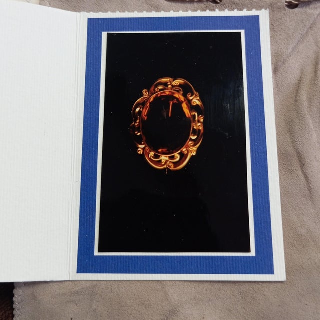 Gold Antique Victorian Pinchbeck Brooch, 1890s For Sale - Image 8 of 11