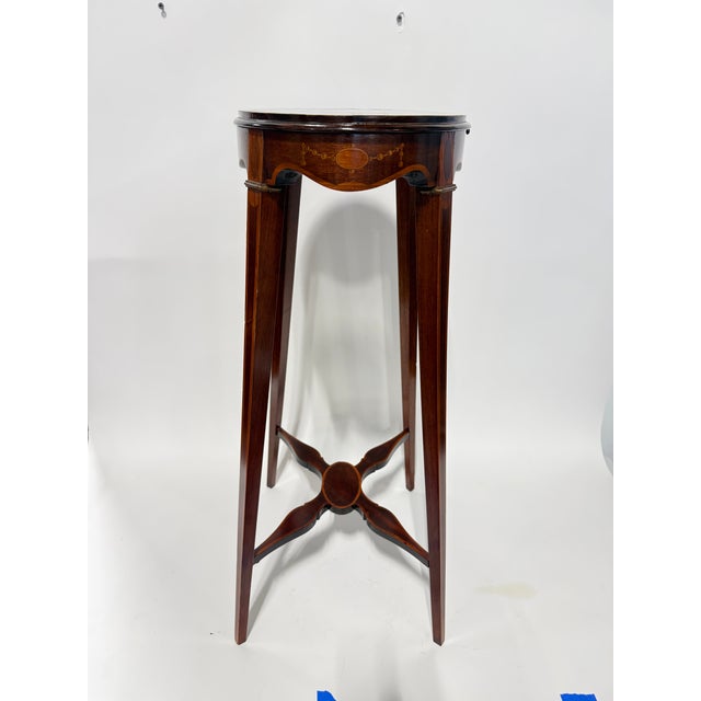 Fine Quality Edwardian Inlaid Oval Tea Table With Pull Slide Shelf For Sale - Image 4 of 8