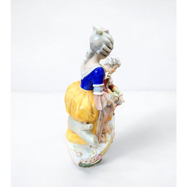 Hand-Painted Porcelain Figurine Group of Italian Rococo Courtship Scene in the 18th-Century from Gräfenthal, Germany, 1960s For Sale - Image 17 of 18